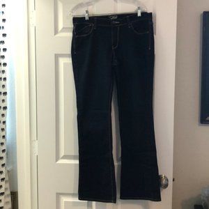 Old Navy Flirt dark wash bootcut jeans